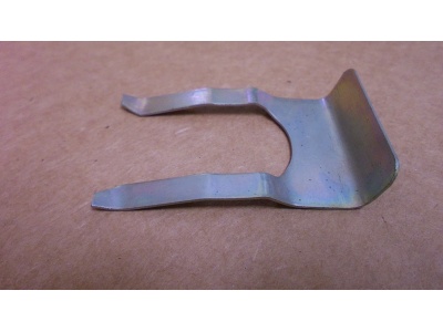 Retaining Clip For Boot Twist Lock Used part
