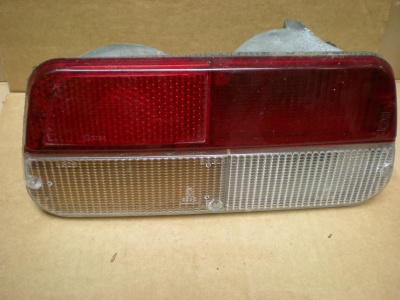 Rear lamp assembly LH S/H TR7