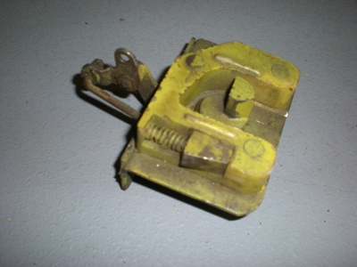 Boot catch mechanism S/H, Stag