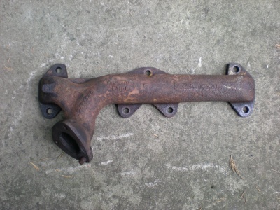 Exhaust manifold RH S/H Stag