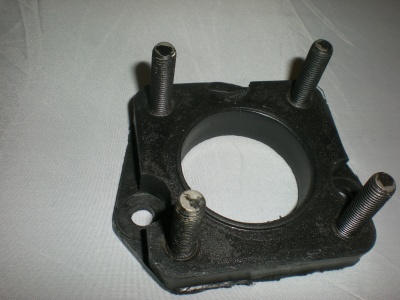 Flexible carb mount (reproduced) TR7, Dolomite Sprint