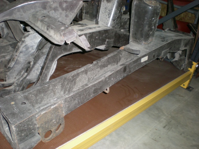 Rear chassis rail, LH