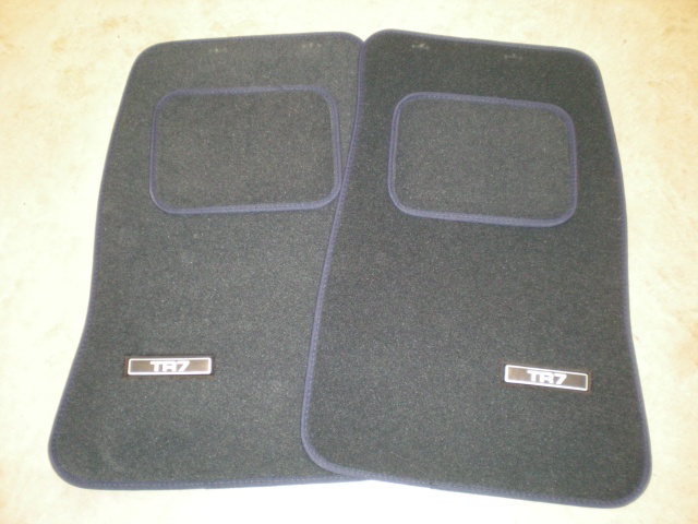 Footwell overmats